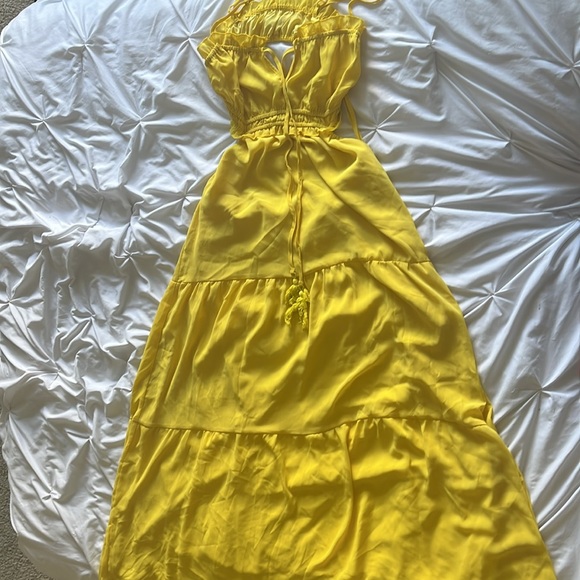 Yellow Women's Spaghetti Strap Maxi Dress - Picture 3 of 4